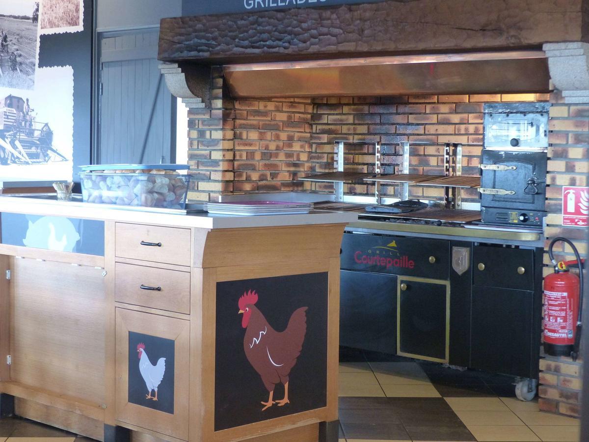 Ibis Styles Pontivy Centre Bretagne Hotel Екстериор снимка
